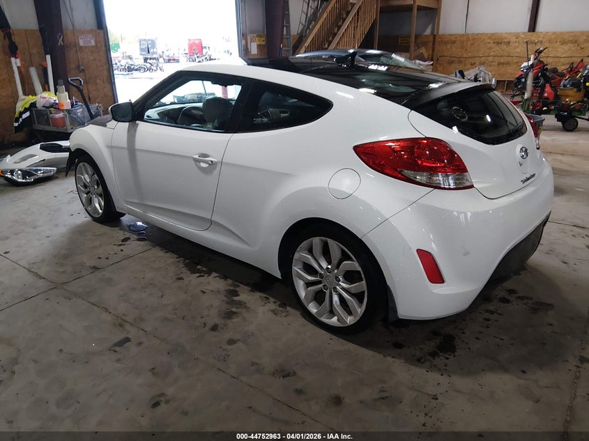 2013 Hyundai Veloster Base W/Gray