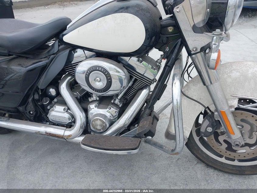 2012 Harley-Davidson Flhp Police Road King VIN: 1HD1FHM34CB636983 Lot: 44752965