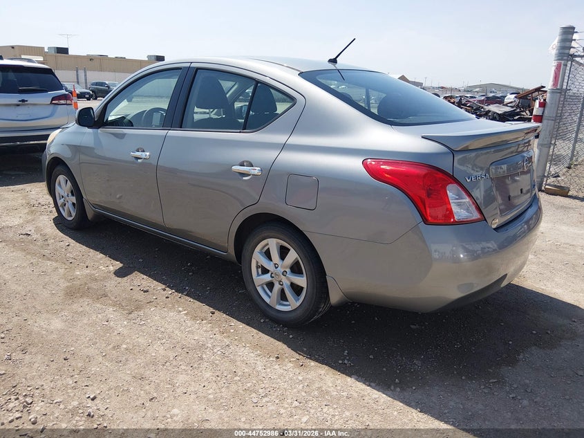 2014 Nissan Versa 1.6 Sv