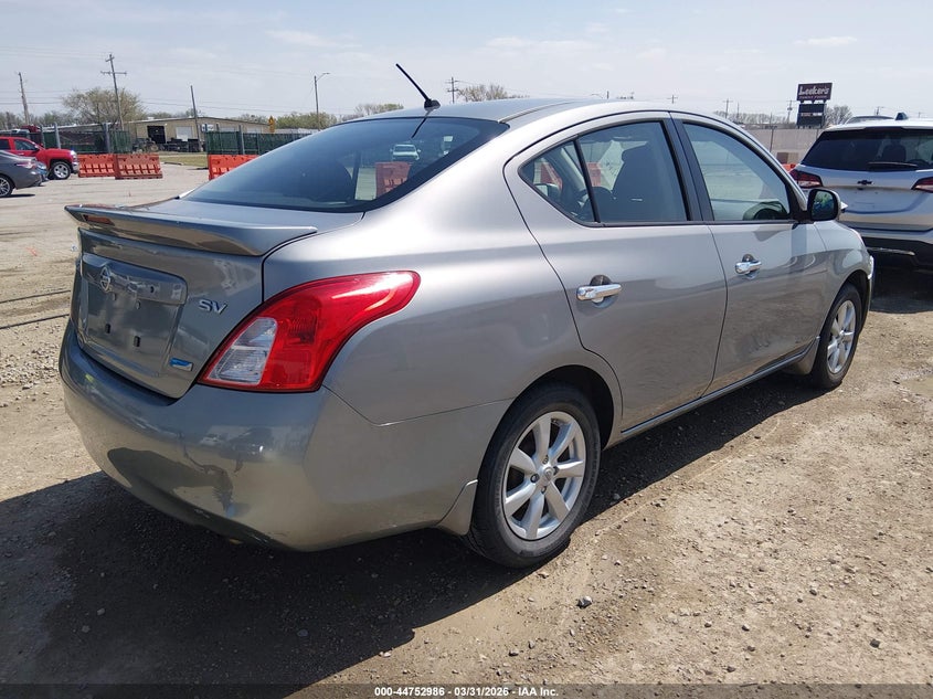 2014 Nissan Versa 1.6 Sv