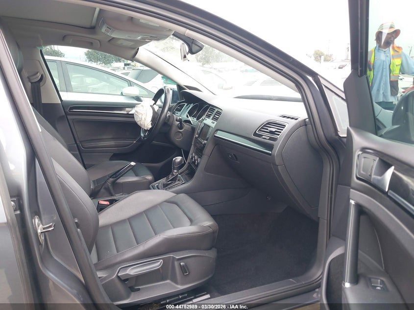 2015 Volkswagen Golf Sportwagen Tdi Sel 4-Door VIN: 3VWCA7AU1FM506685 Lot: 44752989