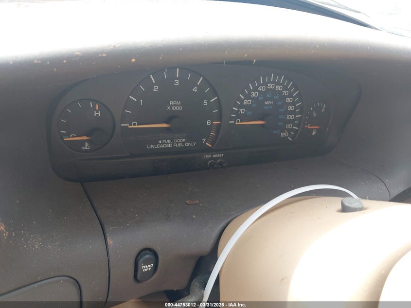 1998 Chrysler Town & Country Lxi VIN: 1C4GP64L9WB649763 Lot: 44753012