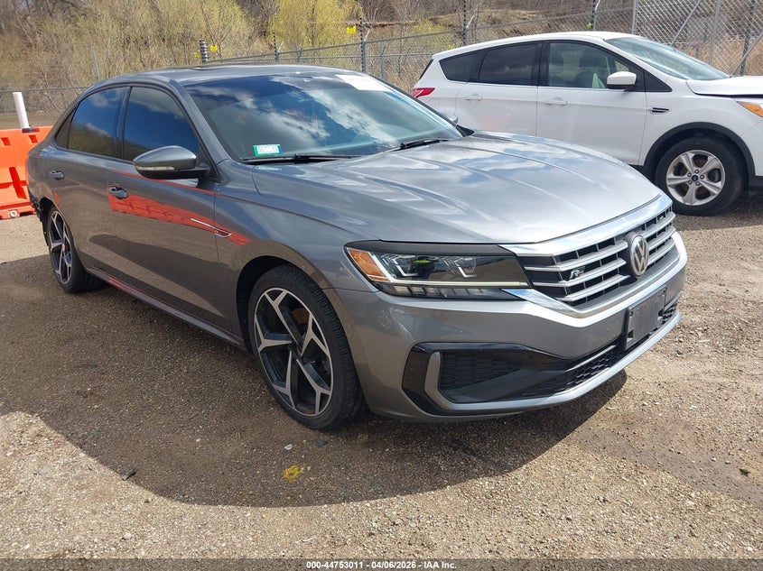 2020 Volkswagen Passat 2.0T R-Line