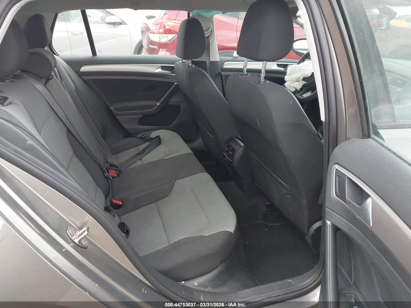 2016 Volkswagen E-Golf Se VIN: WVWKP7AUXGW913175 Lot: 44753037