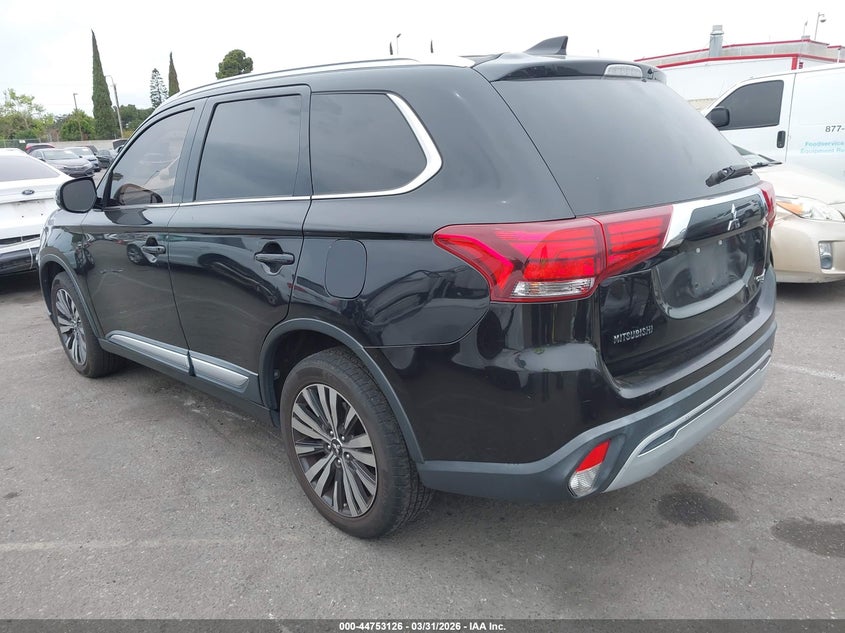 2019 Mitsubishi Outlander Sel