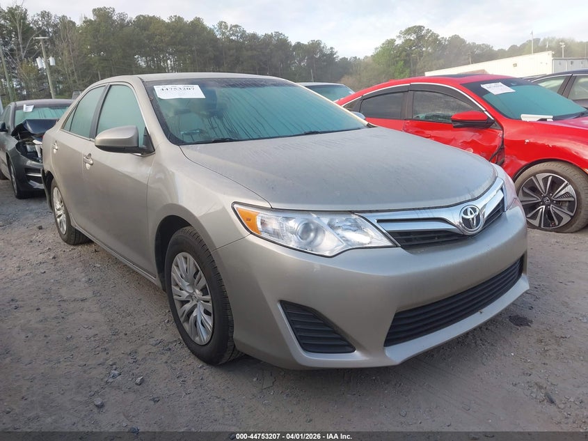 2013 Toyota Camry Le