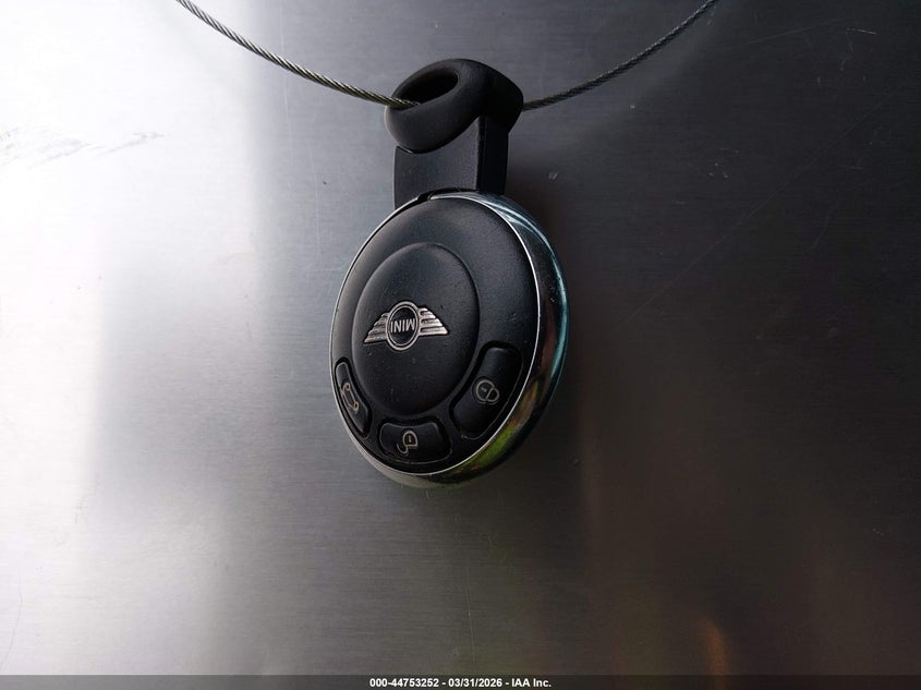 2013 Mini Hardtop Cooper VIN: WMWSU3C56DT548303 Lot: 44753252