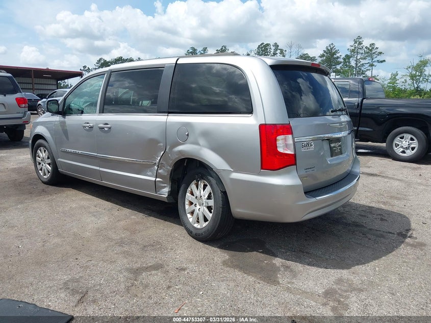 2015 Chrysler Town & Country Touring