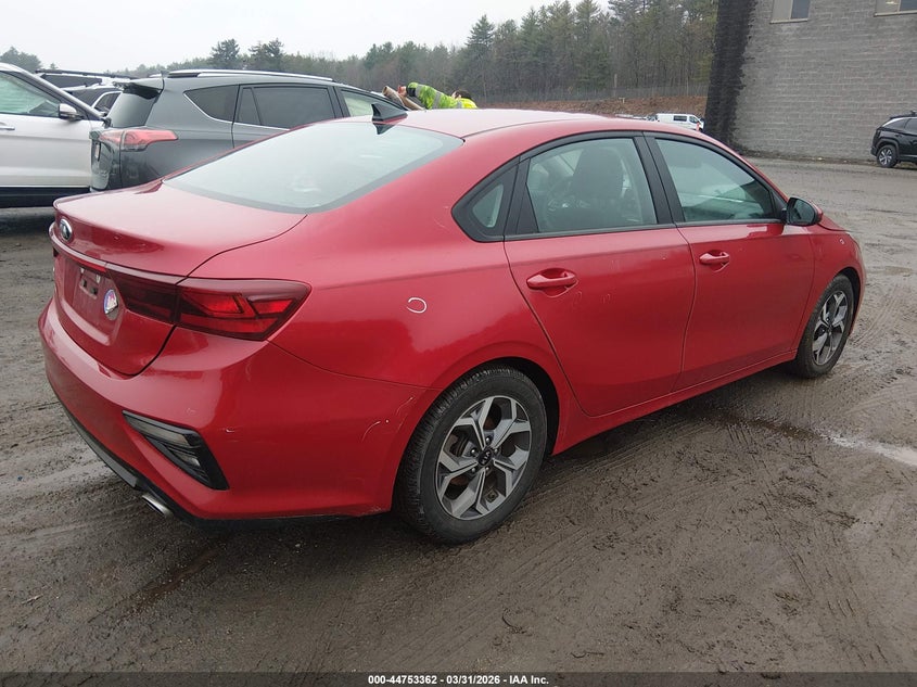 VIN 3KPF24AD4ME358955 2021 KIA FORTE LXS