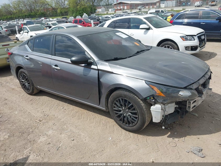2022 NISSAN ALTIMA auction photo 1
