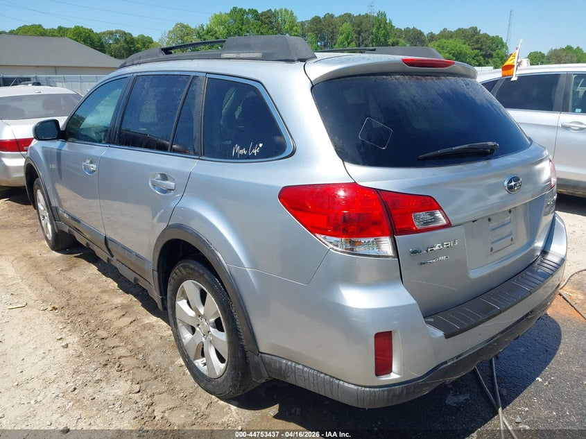 Vin: 4s4brbgc8c3245699, lot: 45250631, subaru outback 2.5i premium 20123