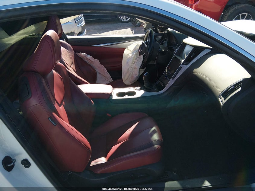 2017 INFINITI Q60 auction photo 5