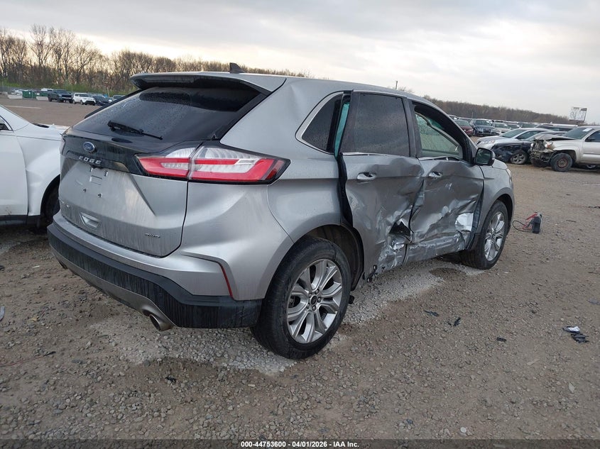 2023 Ford Edge Titanium