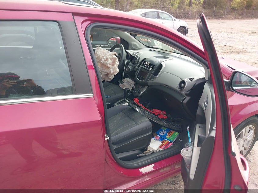 2014 Chevrolet Sonic Lt Auto