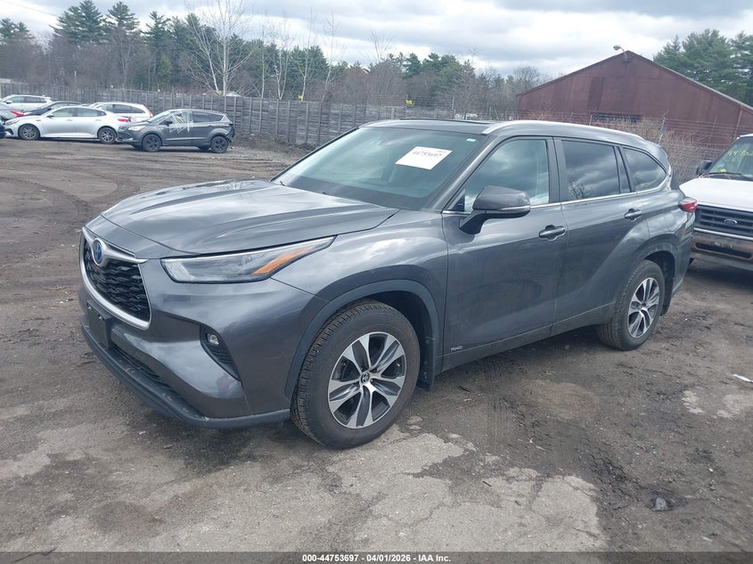 2023 Toyota Highlander Hybrid Xle