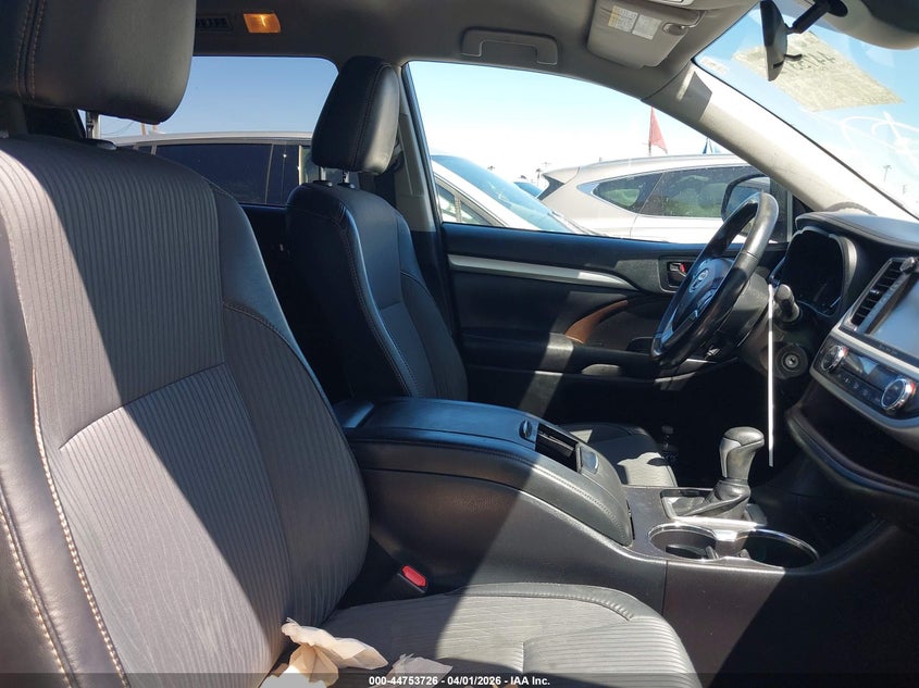 2018 Toyota Highlander Le Plus