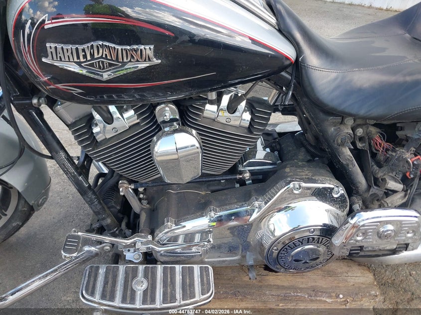 2015 Harley-Davidson Flhr Road King VIN: 1HD1FBM10FB600093 Lot: 44753747