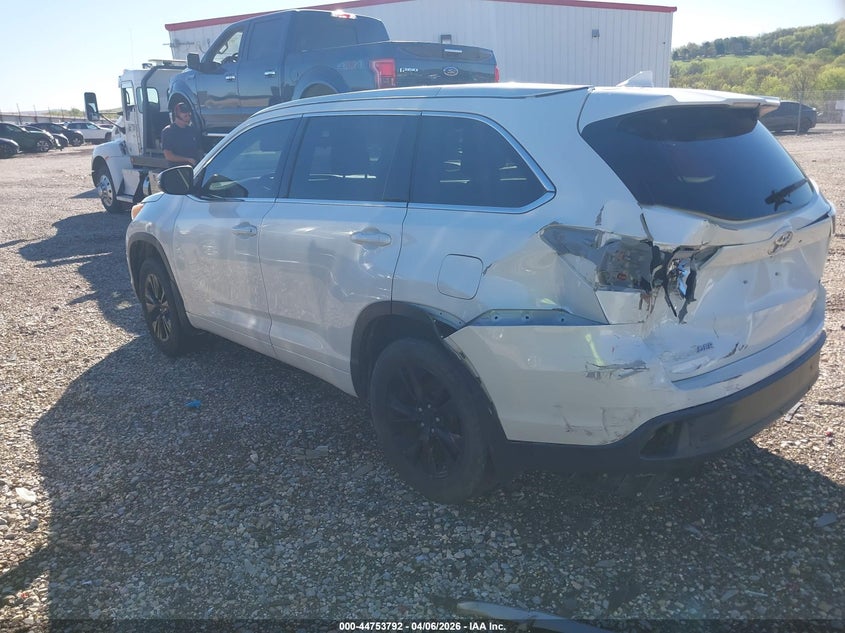 2014 Toyota Highlander Le Plus V6