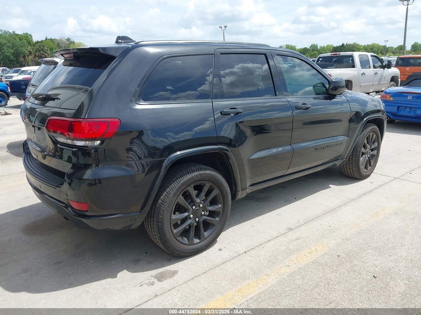 2021 Jeep Grand Cherokee Laredo X 4X2