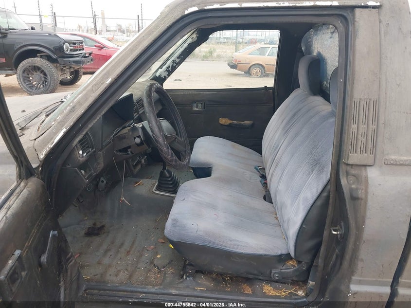 1988 Toyota Pickup 1/2 Ton Rn50