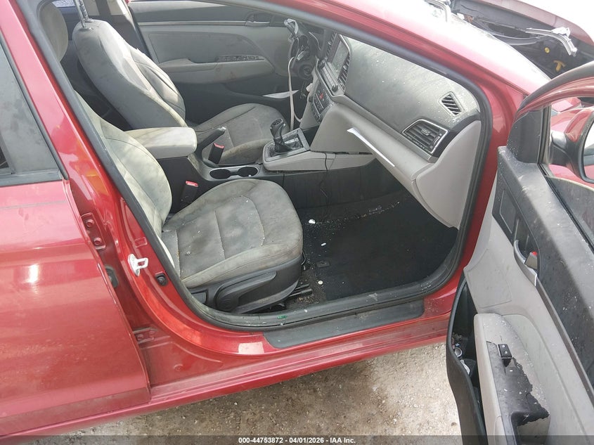 VIN 5NPD84LF3HH081110 2017 HYUNDAI ELANTRA SE