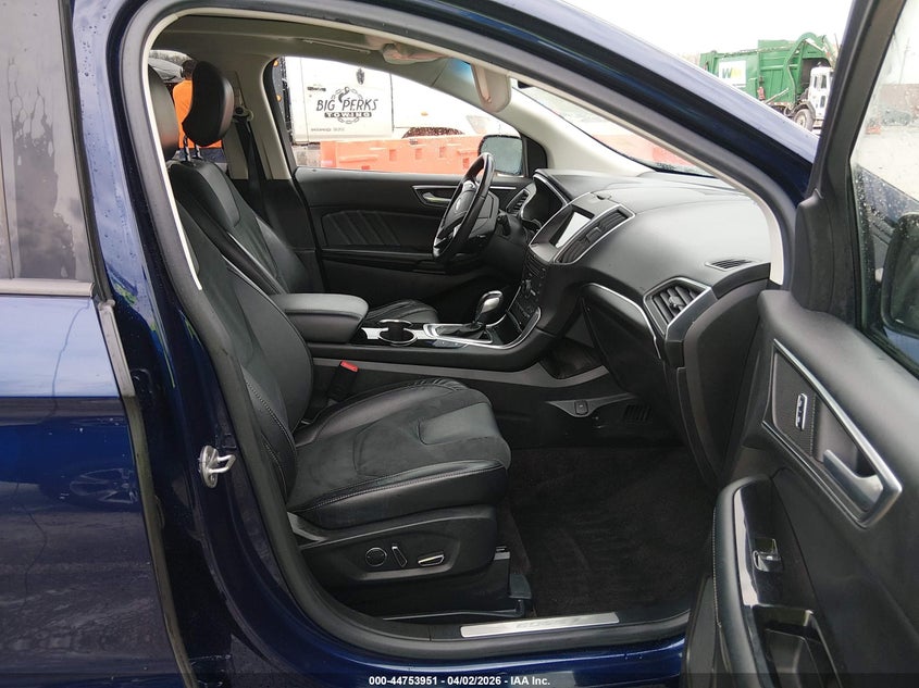 2016 Ford Edge Sport