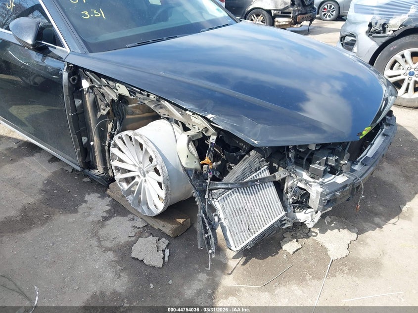 2020 Audi A8 L 60 Tfsi Quattro Tiptronic VIN: WAU8EAF8XLN004732 Lot: 44754036