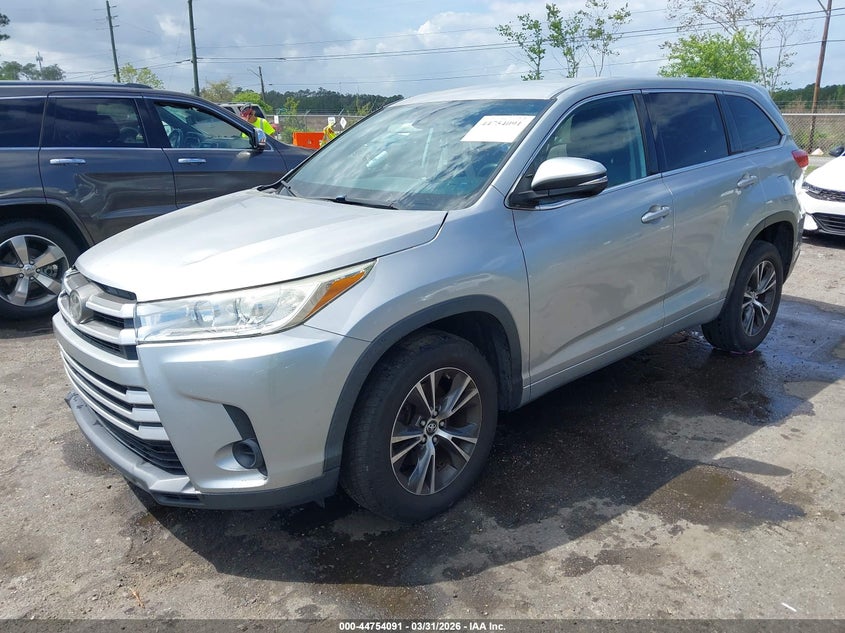 2018 Toyota Highlander Le