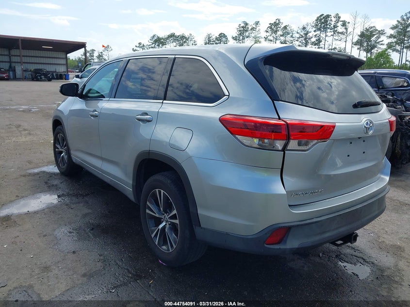 2018 Toyota Highlander Le
