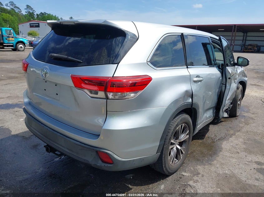 2018 Toyota Highlander Le
