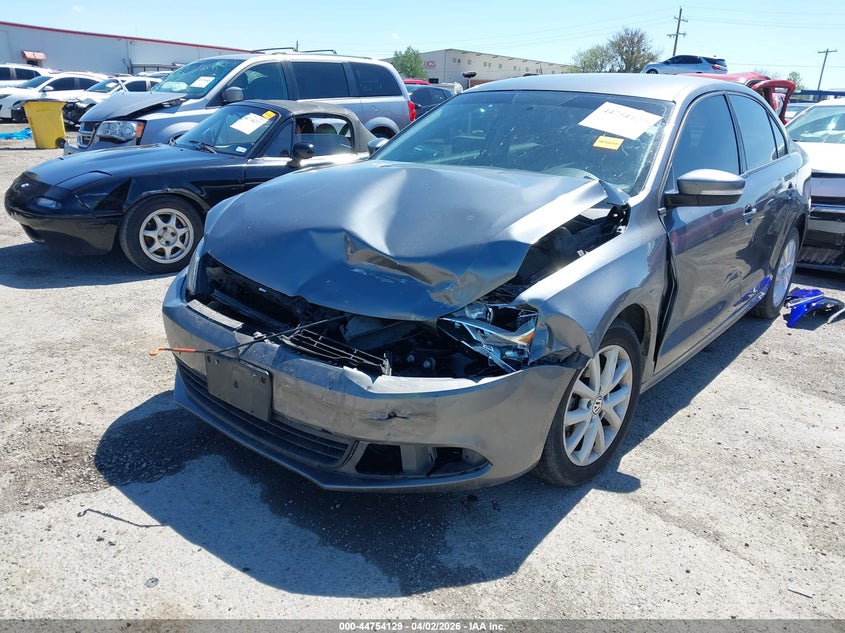 2011 VOLKSWAGEN JETTA