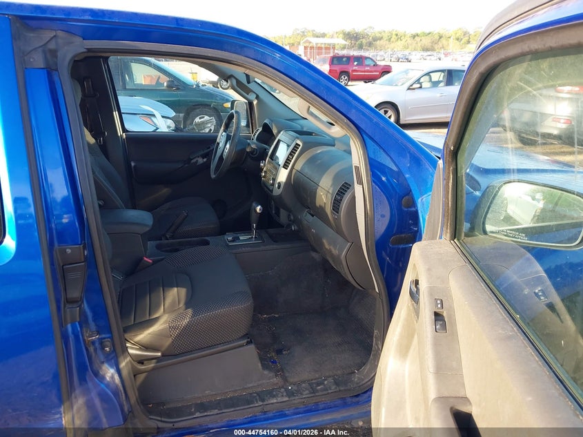 2014 Nissan Frontier Desert Runner