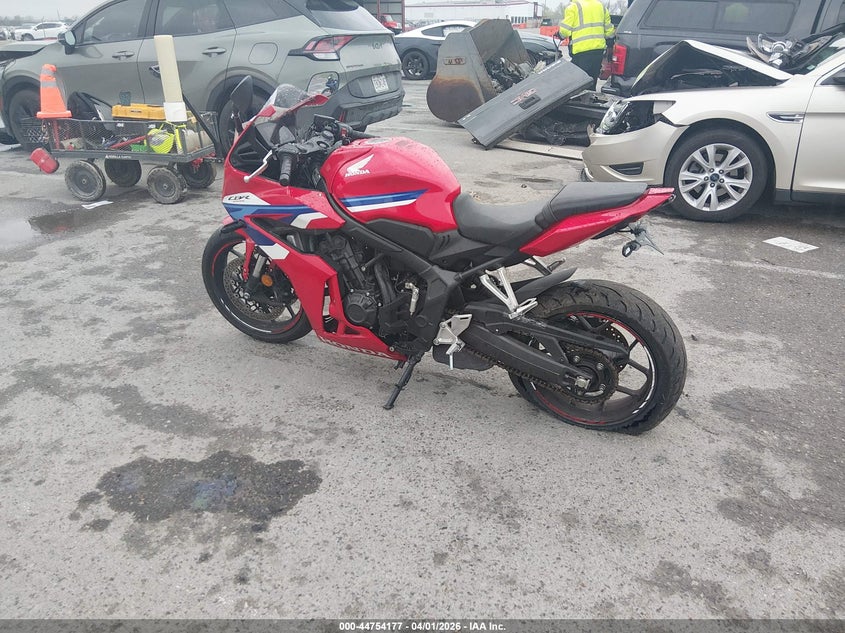 2024 Honda Cbr650 R VIN: MLHRH1553R5000503 Lot: 44754177