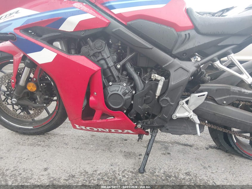 2024 Honda Cbr650 R VIN: MLHRH1553R5000503 Lot: 44754177