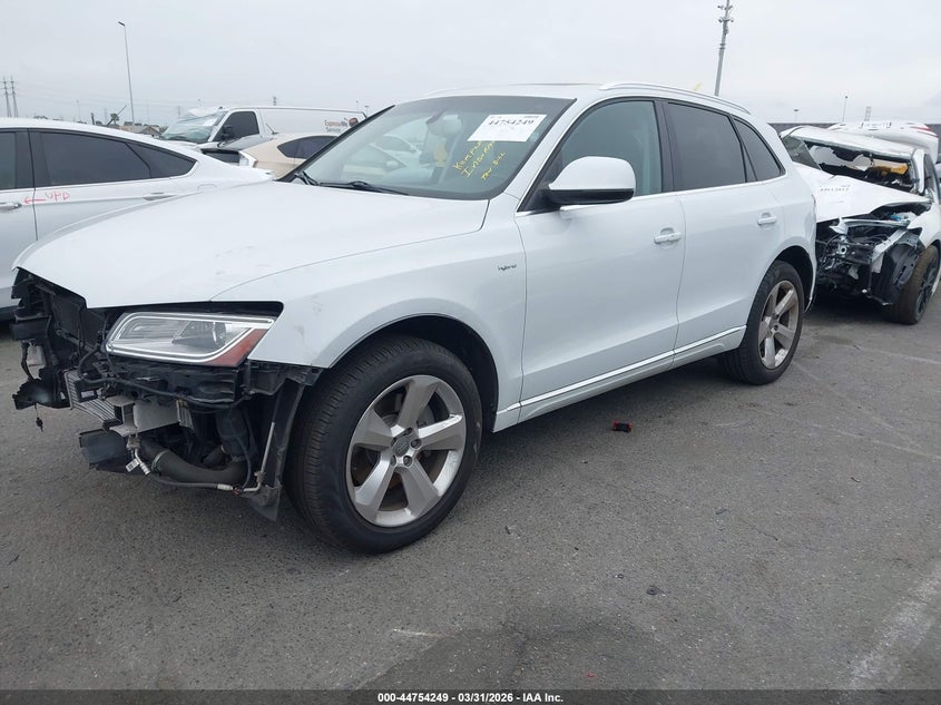 2013 Audi Q5 Hybrid 2.0T Prestige