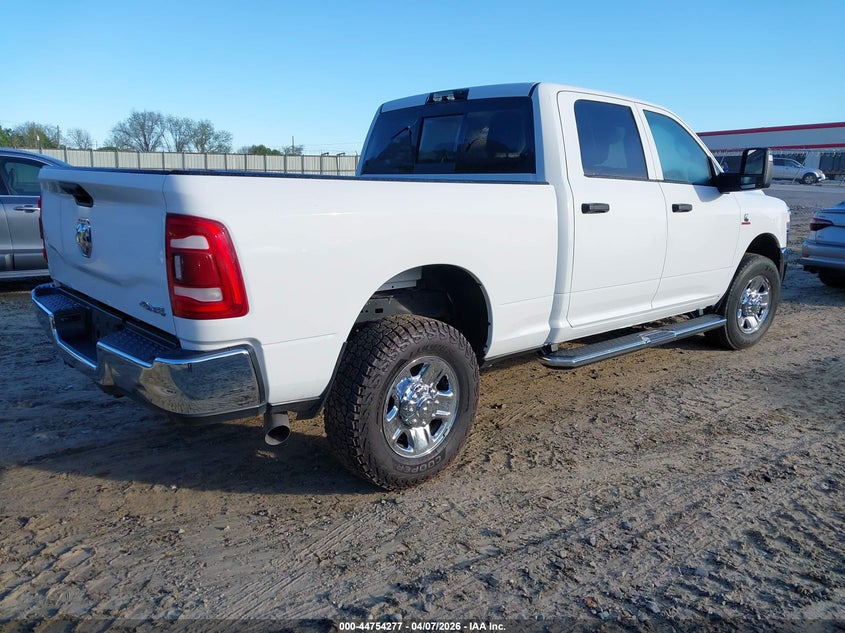 Vin: 3c6ur5cl5rg278063, lot: 45251472, ram 2500 tradesman  4x4 6'4 box 20244