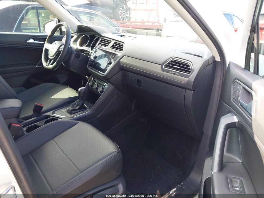 2020 Volkswagen Tiguan 2.0T Se/2.0T Se R-Line Black/2.0T Sel