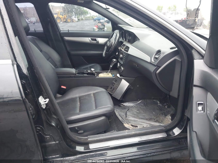 2013 Mercedes-Benz C 250 Sport