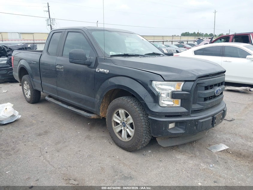 2015 FORD F-150 XL