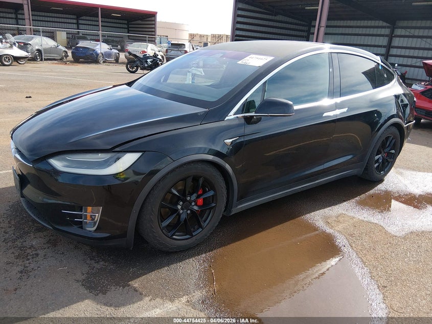 Vin: 5yjxcae46jf135624, lot: 45251619, tesla model x 100d/75d/p100d 20182