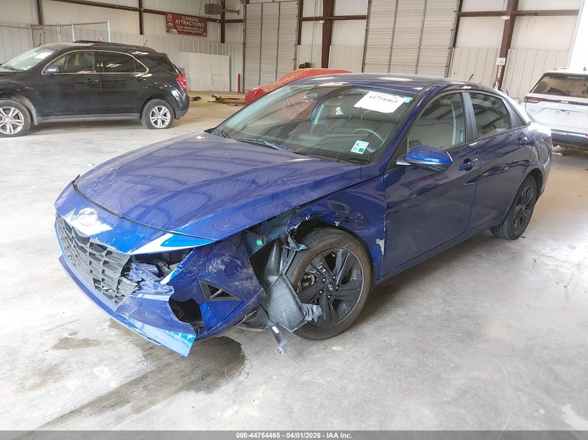 2022 Hyundai Elantra Sel