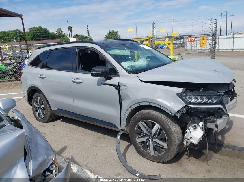 VIN 5XYRH4LF0NG104609 2022 KIA SORENTO EX