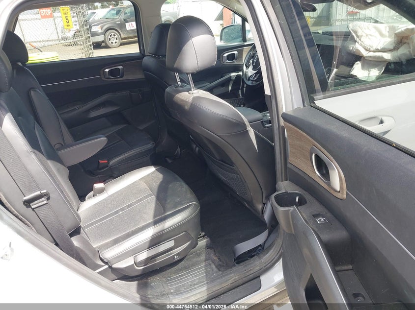 VIN 5XYRH4LF0NG104609 2022 KIA SORENTO EX