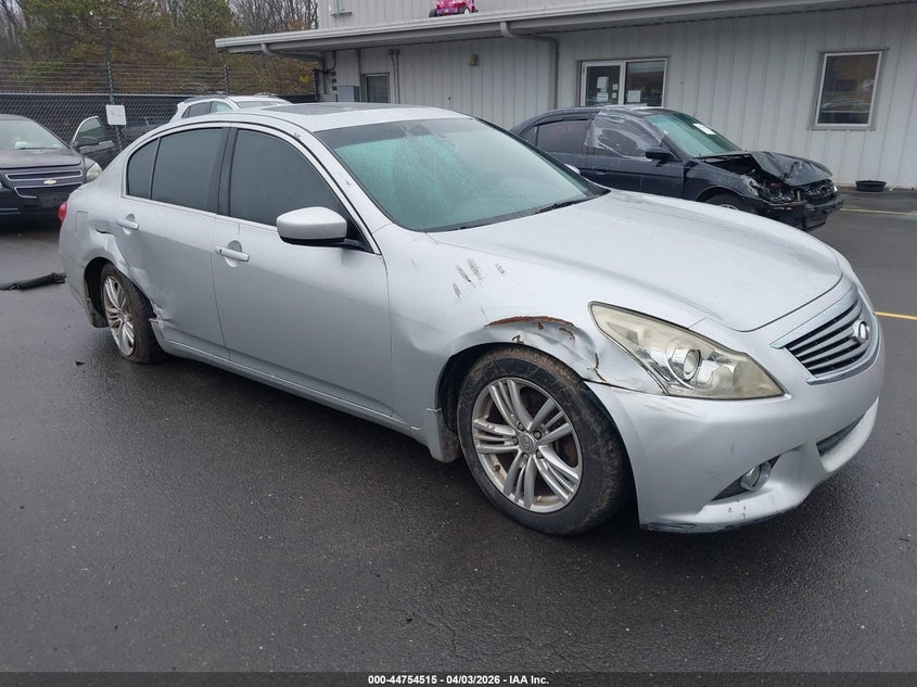 2013 Infiniti G37X