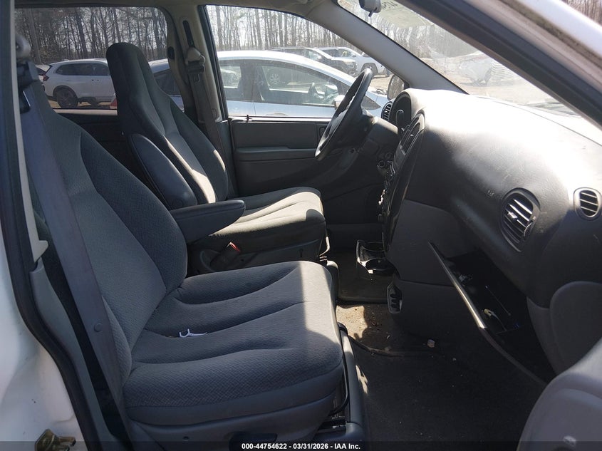 2005 Dodge Caravan Sxt