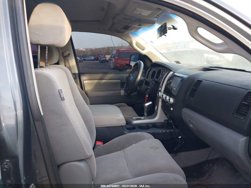 2008 Toyota Sequoia Sr5 5.7L V8