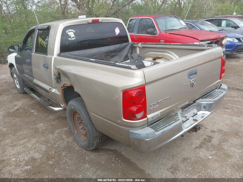 2005 Dodge Dakota Slt