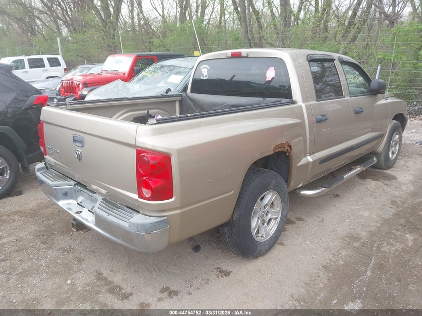2005 Dodge Dakota Slt
