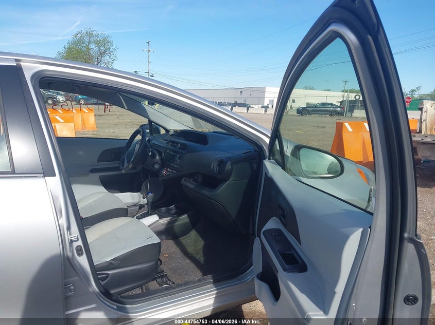 2012 Toyota Prius C One