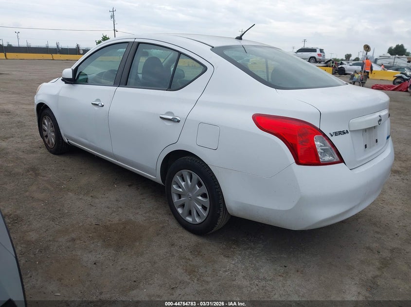 2012 Nissan Versa 1.6 Sv
